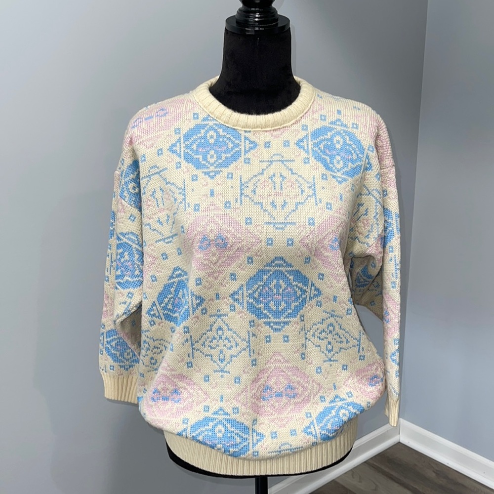 Vintage 1980-1990s Cherokee acrylic rayon pullover sweater size M/L